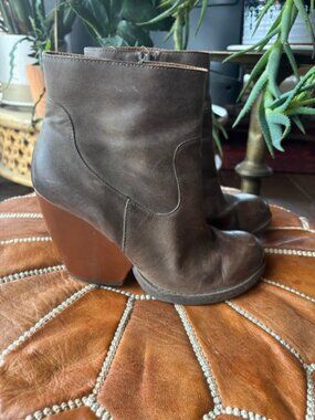 Korks Brown Leather Heeled Ankle Booties, Size 8